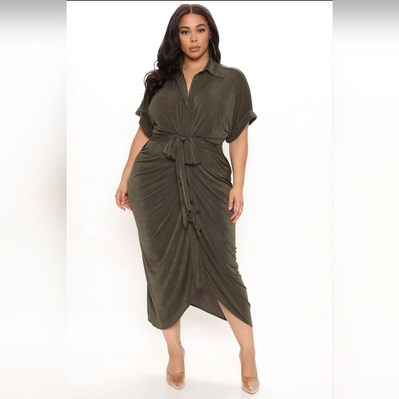 NWT FASHION NOVA DRESS - Picture 1 of 4